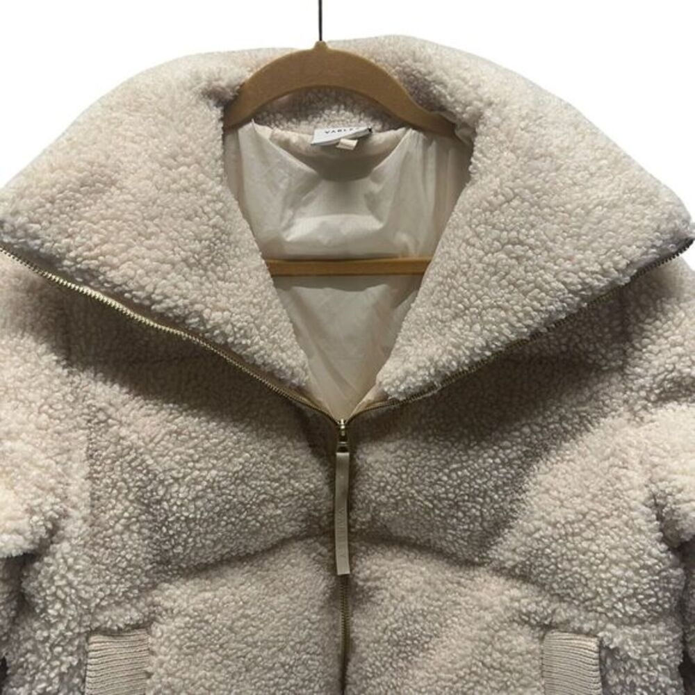 Varley Neutral Cream Sherpa Puffer Coat - Picture 4 of 16